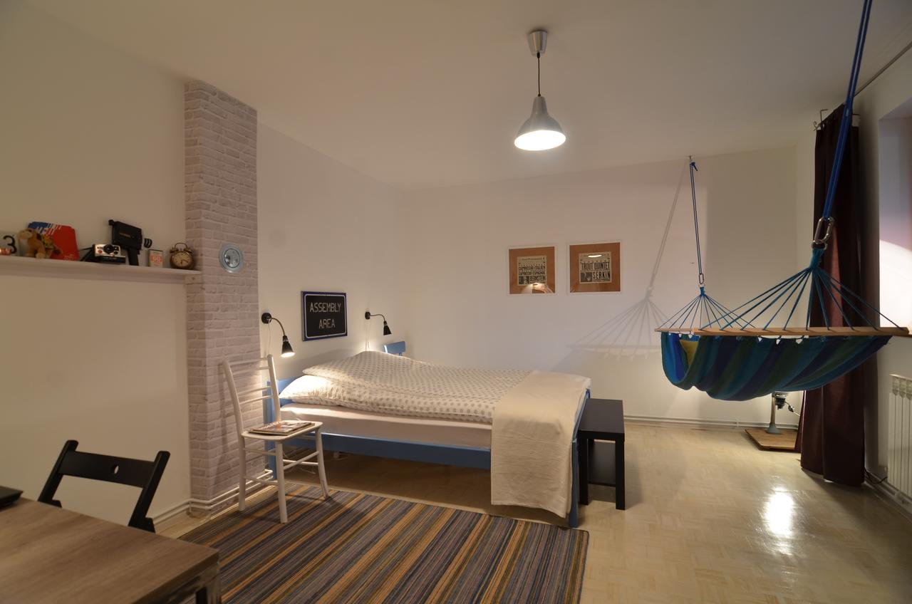 Embassy Of Industry + Free Parking Apartman Szarajevó Kültér fotó